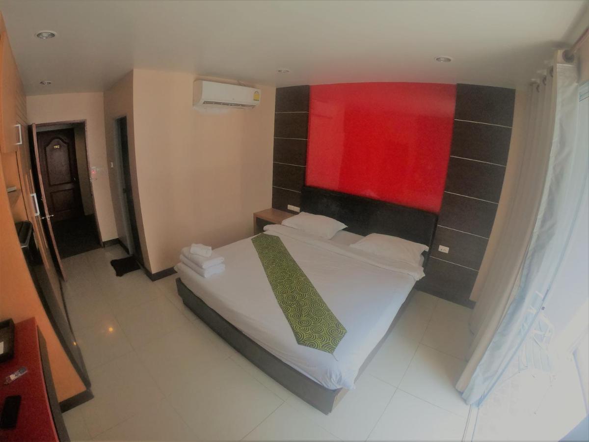 Cool Sea House Hotel Patong Exterior foto